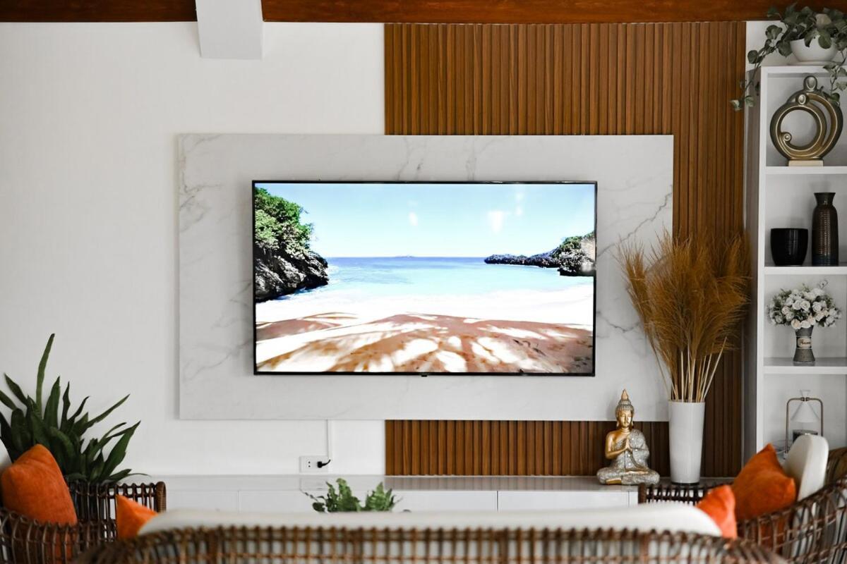 Redwood Cabin Bolinao Exterior foto