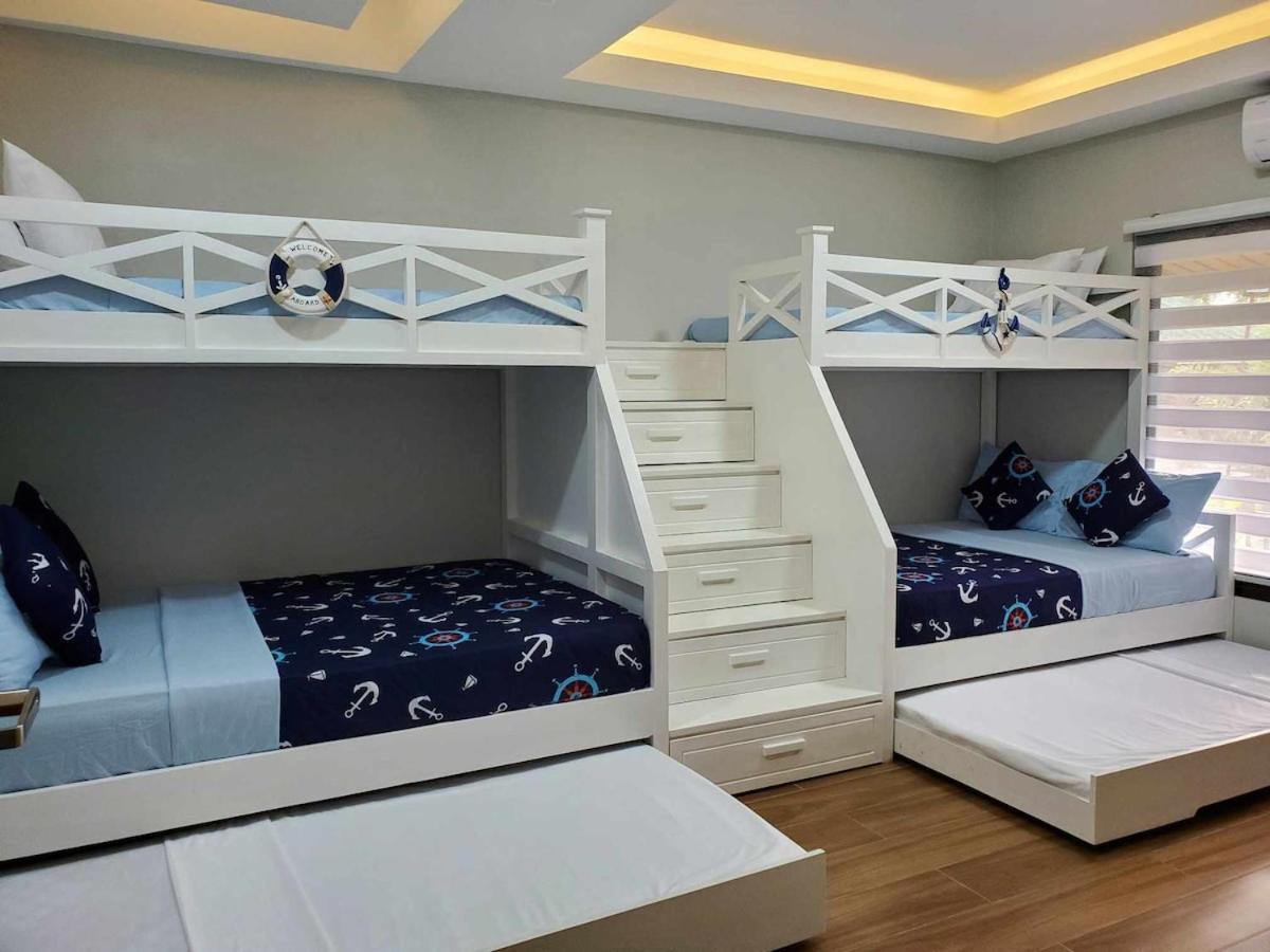 Redwood Cabin Bolinao Exterior foto